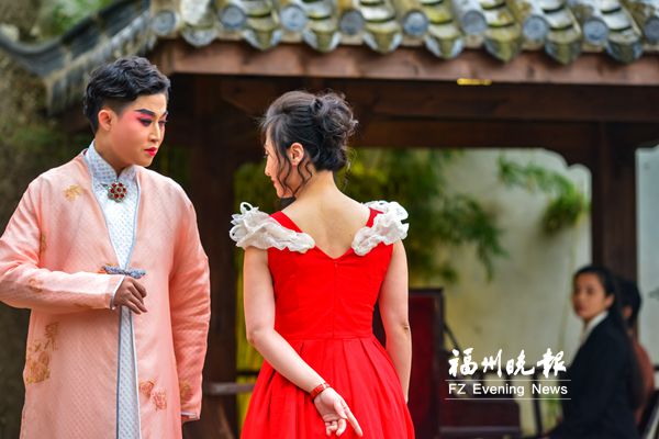 “杜麗娘”和“茶花女”相遇