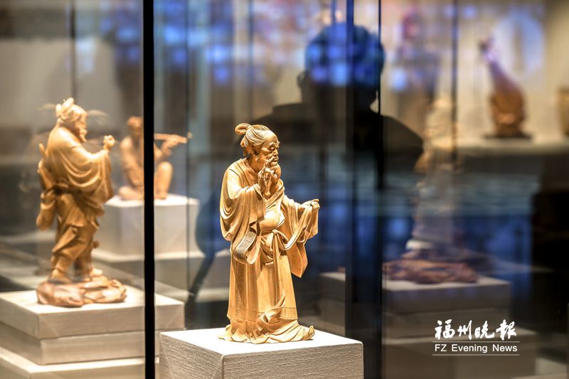 福州木雕（象園）福文化主題展開幕 60多件精美作品與觀眾見面