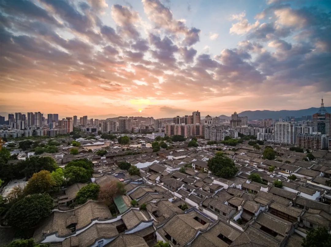 聚焦四個維度 推動優(yōu)秀傳統(tǒng)文化創(chuàng)造性轉(zhuǎn)化創(chuàng)新性發(fā)展