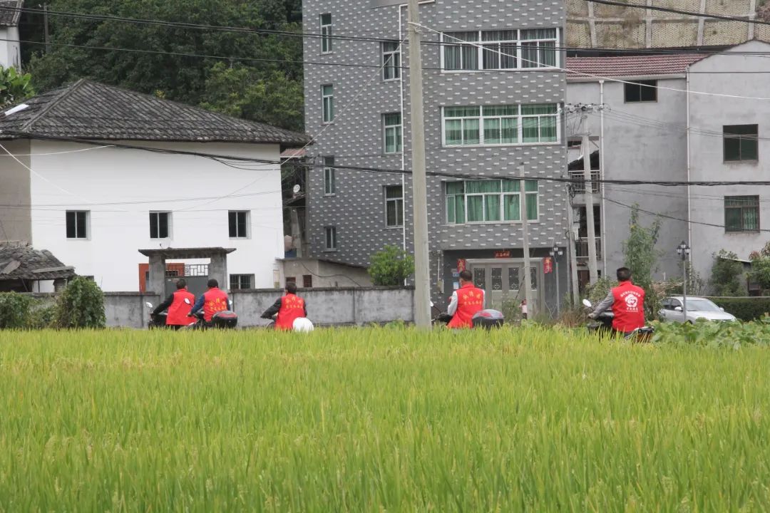 同心戰“疫” | 我是黨員我帶頭，筑起疫情溫暖“防線”