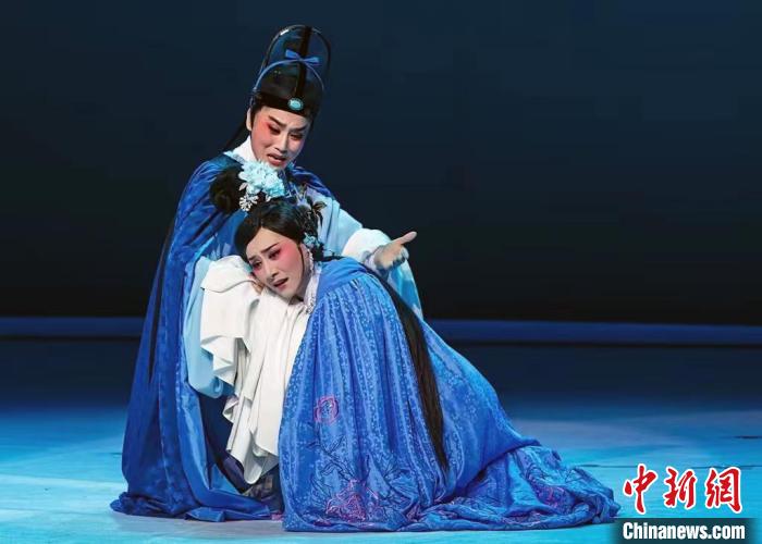 “福見好戲”賀新春 越劇展演送歡樂