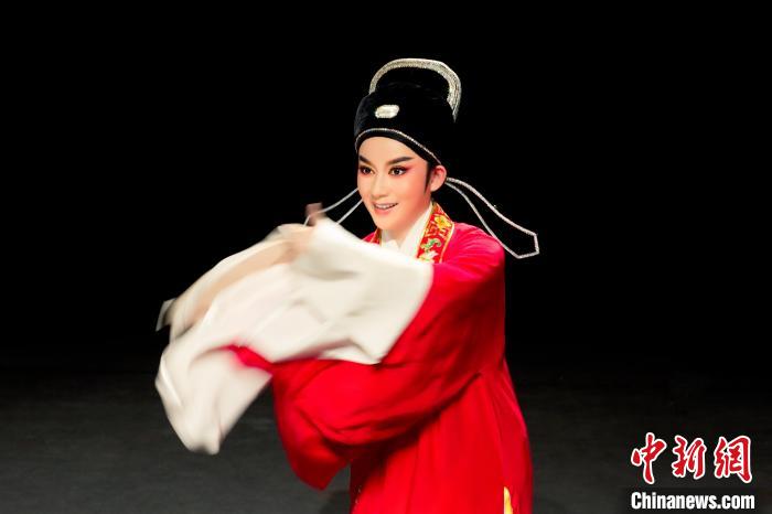 “福見好戲”賀新春 越劇展演送歡樂