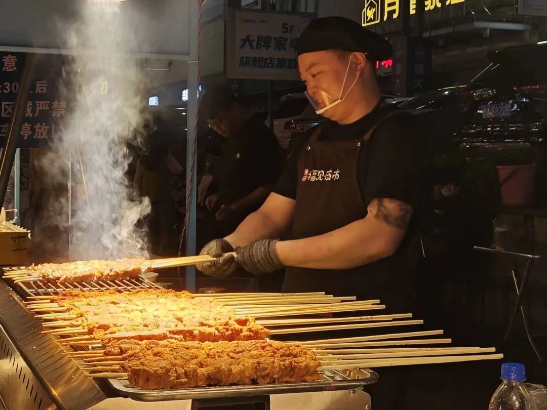 藏不住了！ 臺(tái)江區(qū)義洲“福見(jiàn)夜市”火了