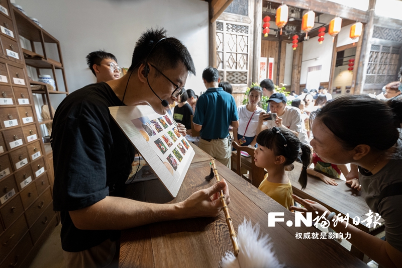 研學闖關、創意插畫、藝術展陳……來非遺展示館沉浸式學福州方言