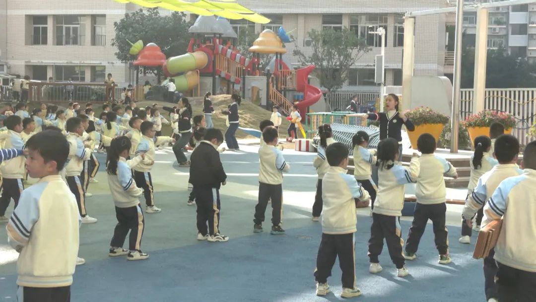 “潤(rùn)童心以非遺”！羅源迎百余人觀摩團(tuán)隊(duì)