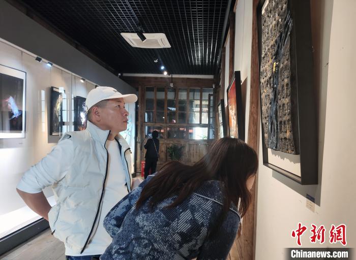 福州工藝美術創新設計“如意杯”大獎賽作品亮眼