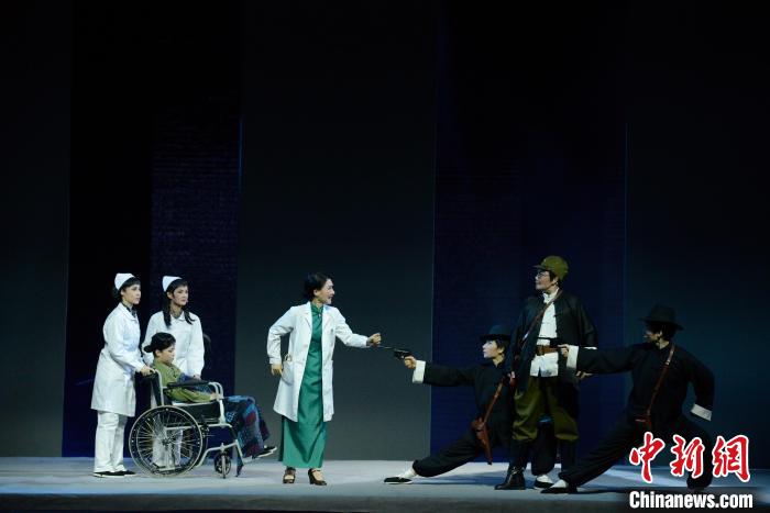 國家藝術基金項目越劇《萬嬰之母》在福州演出
