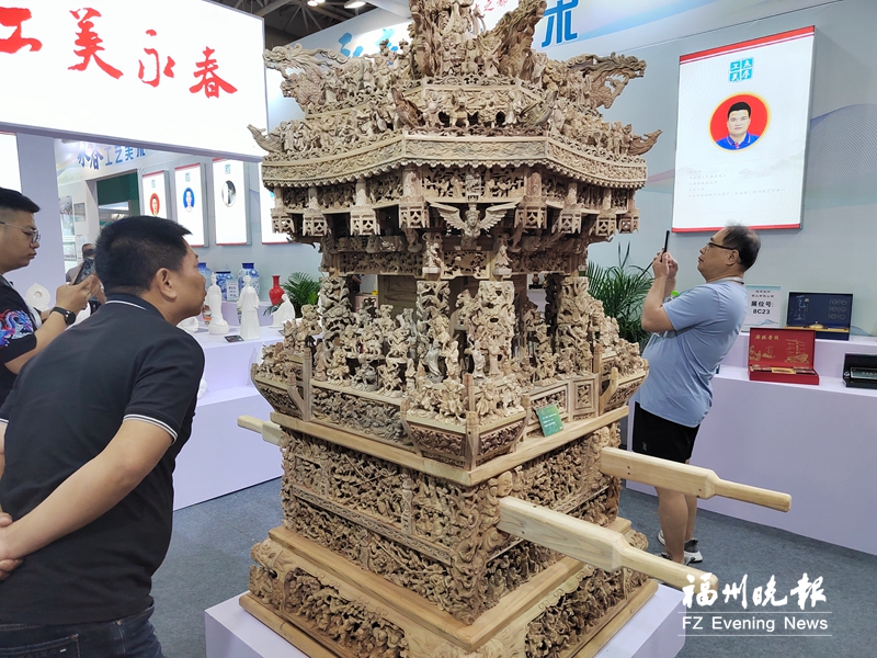 南后街展出131件（套）大師作品 體現“閩派”工藝美術最高水準