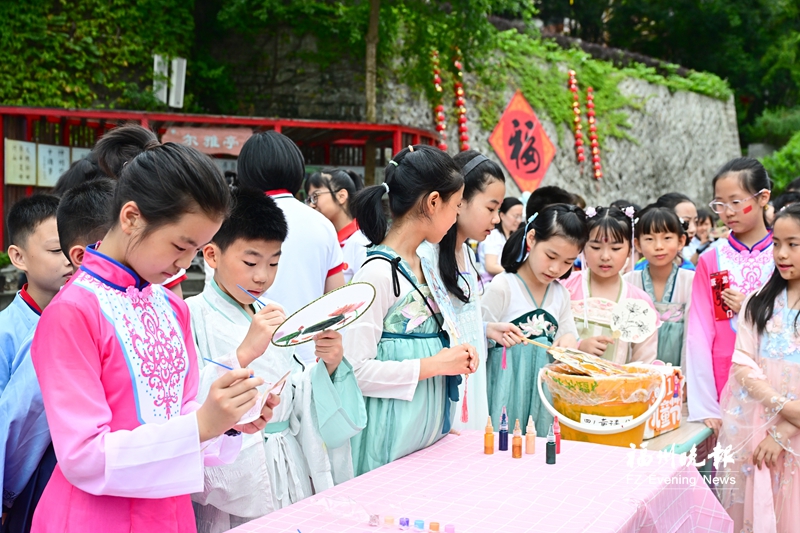 福州：體驗非遺文化 歡樂慶“六一”