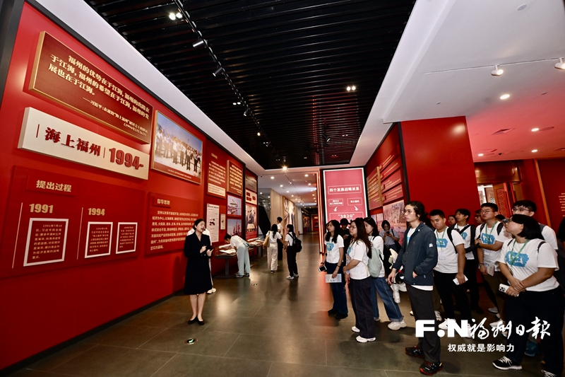 香港傳媒學子參觀“3820”戰略工程實施30周年成就展
