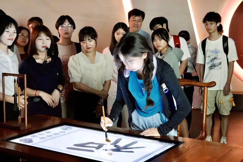 倉山區倉山鎮開展“遇見非遺”閩臺文化交流活動