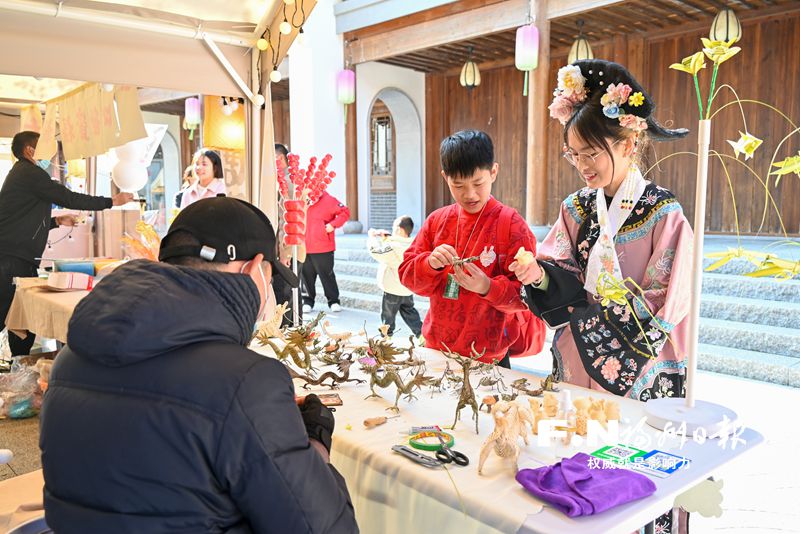 【網絡中國節·春節】閩越水鎮好戲連臺 東方美學綻放異彩