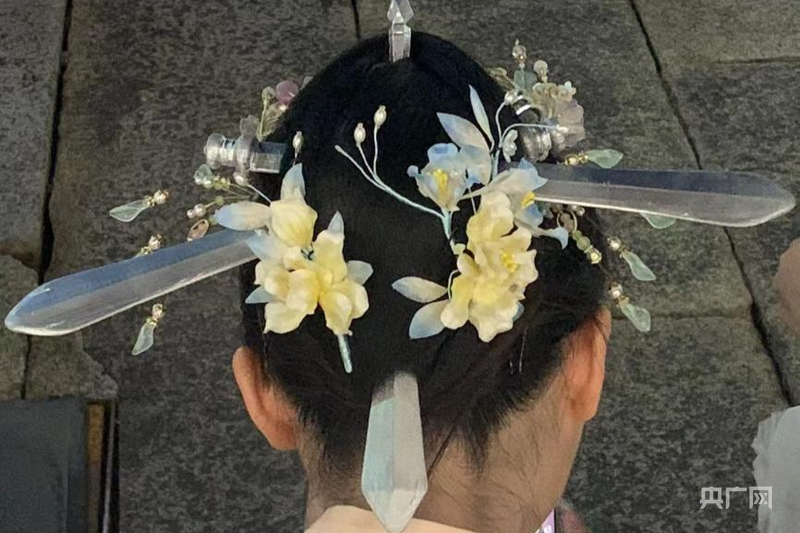 來福州“簪”福氣：三把刀里的一抹古典風華