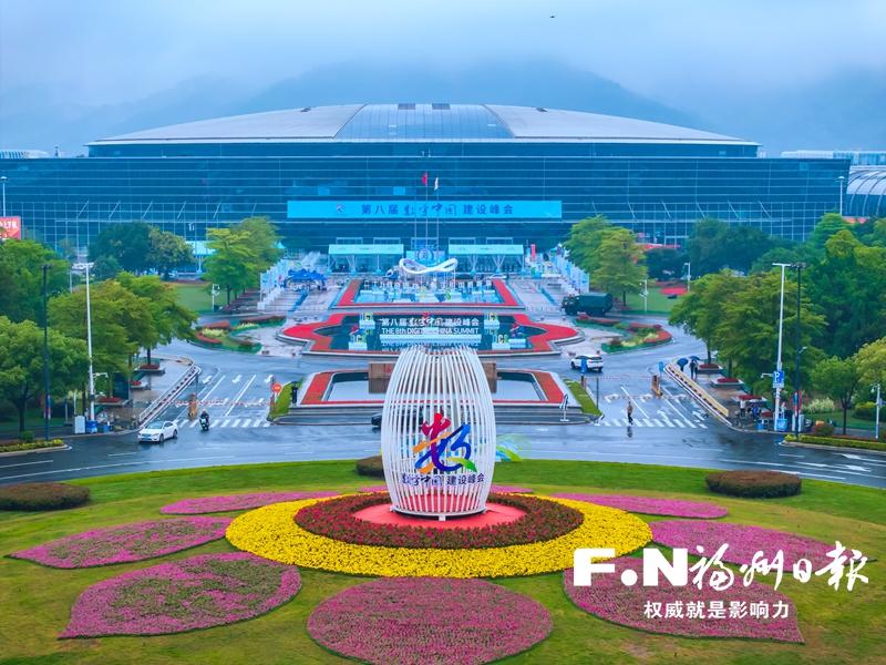 美麗“榕顏”靜待八方賓朋