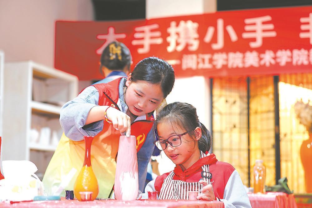 “東方黑寶石”，福州漆藝何以煥新出彩？