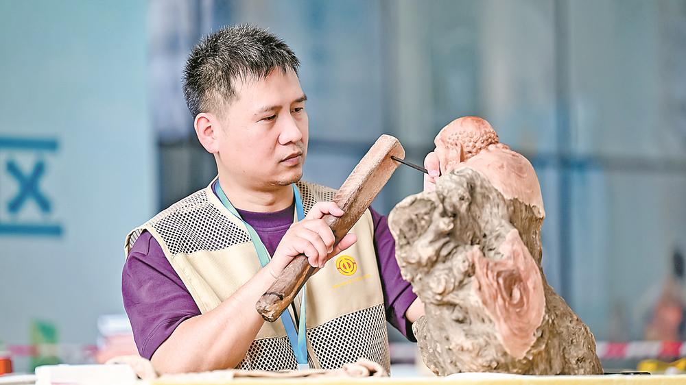 首屆榕臺職工非遺技能競賽舉辦
